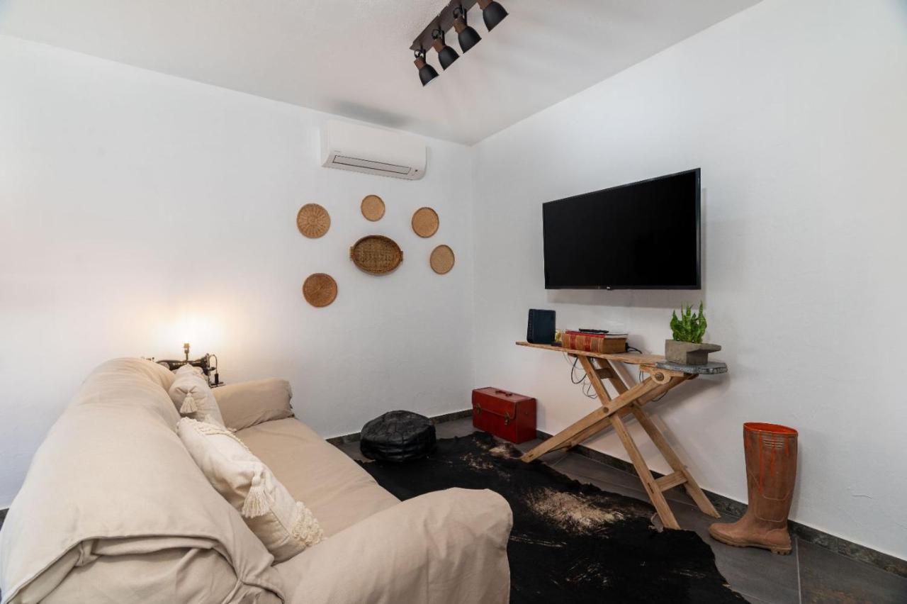 Casa Estabulo- Cozy Rustic Loft Touro Holiday home